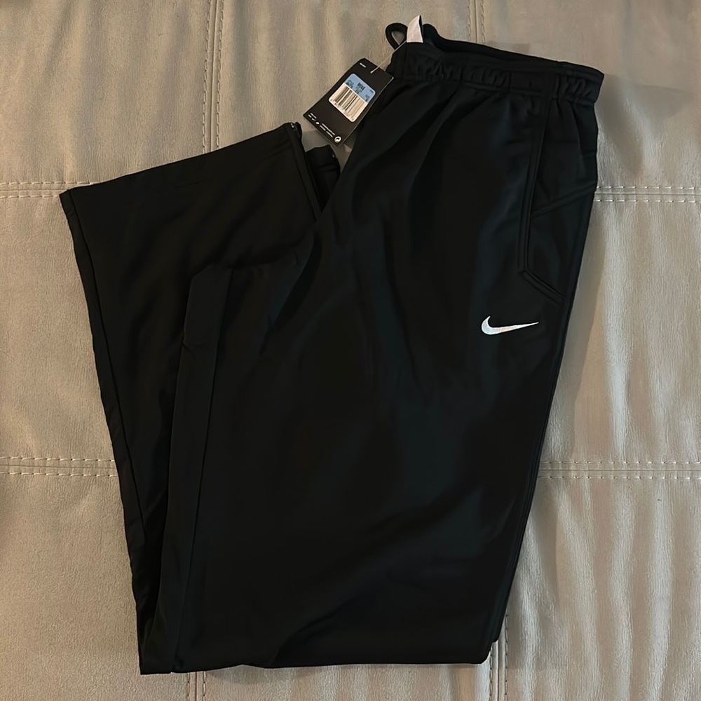 Nike Court tennis pants.